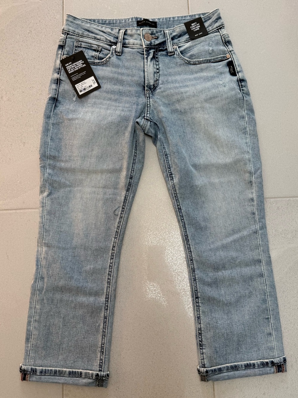 Silver Low-rise Capri Cut Jeans